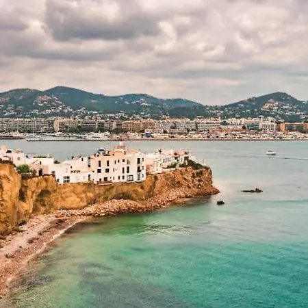 Superbe Maison De Plain Pied A Esteve *